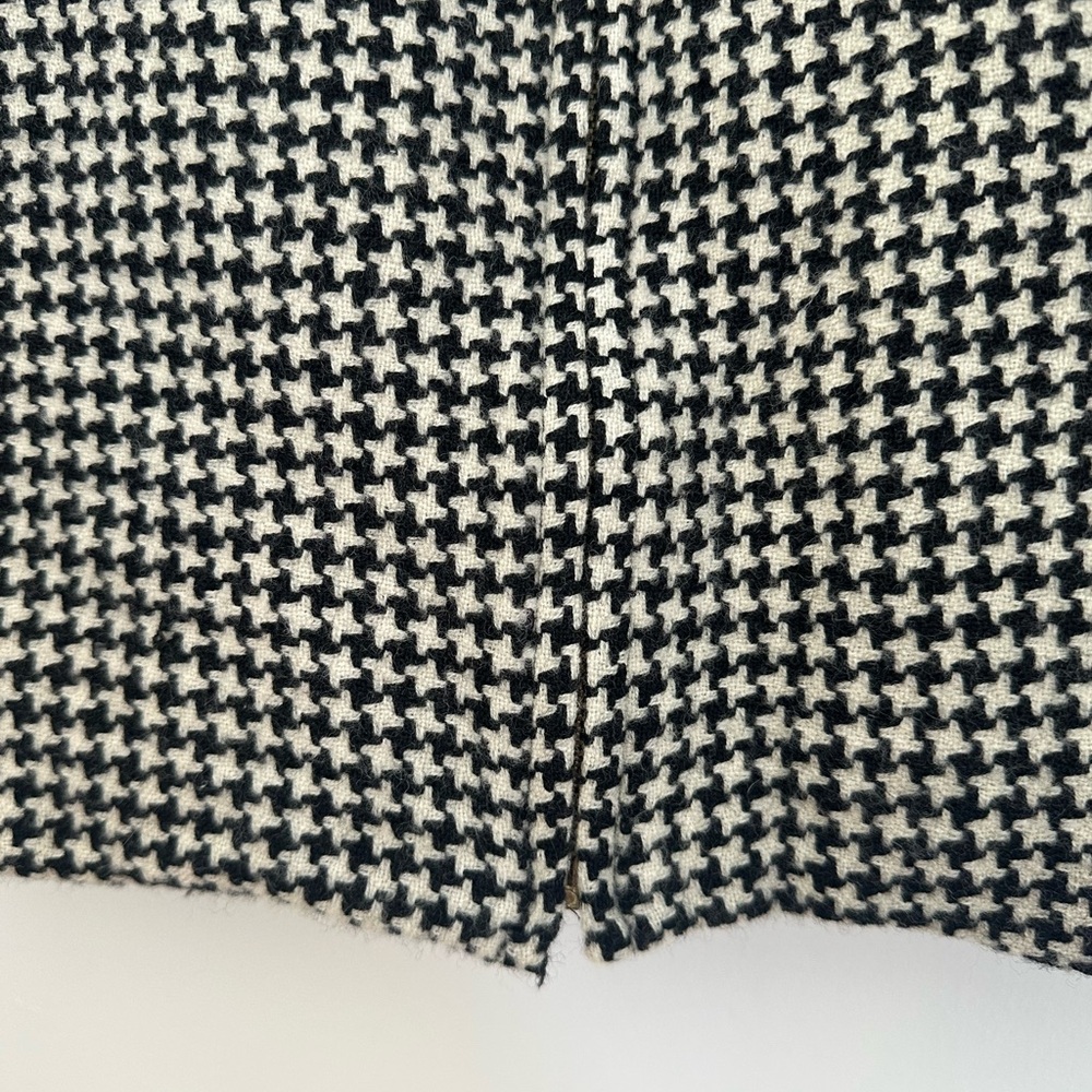 Vintage Black & White Houndstooth Zip-Front Women's Jacket - Picture 2 of 7